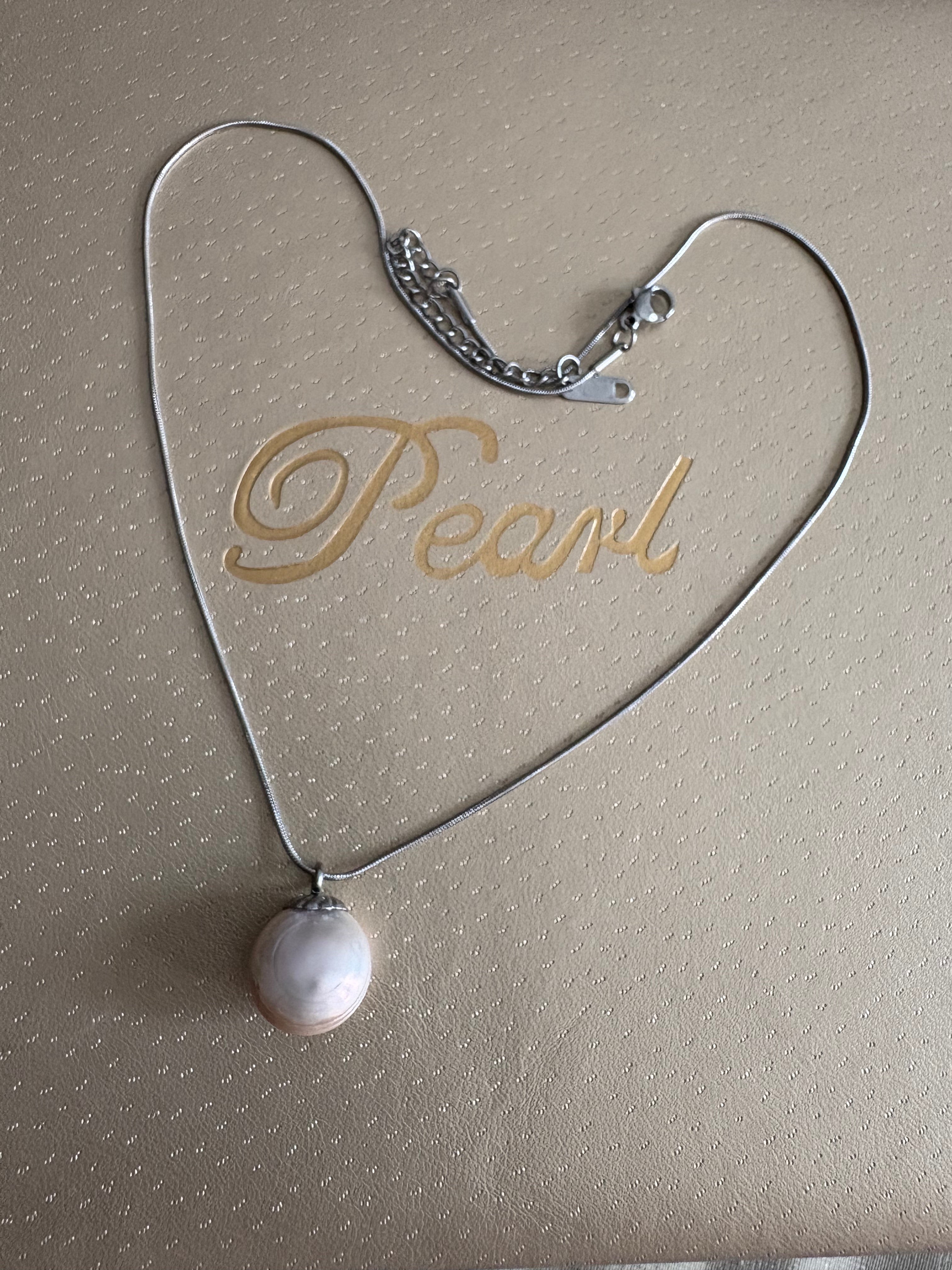 大尺寸車輪形狀珍珠吊墜頸鏈（禾力珍珠時來運轉概念禮品）