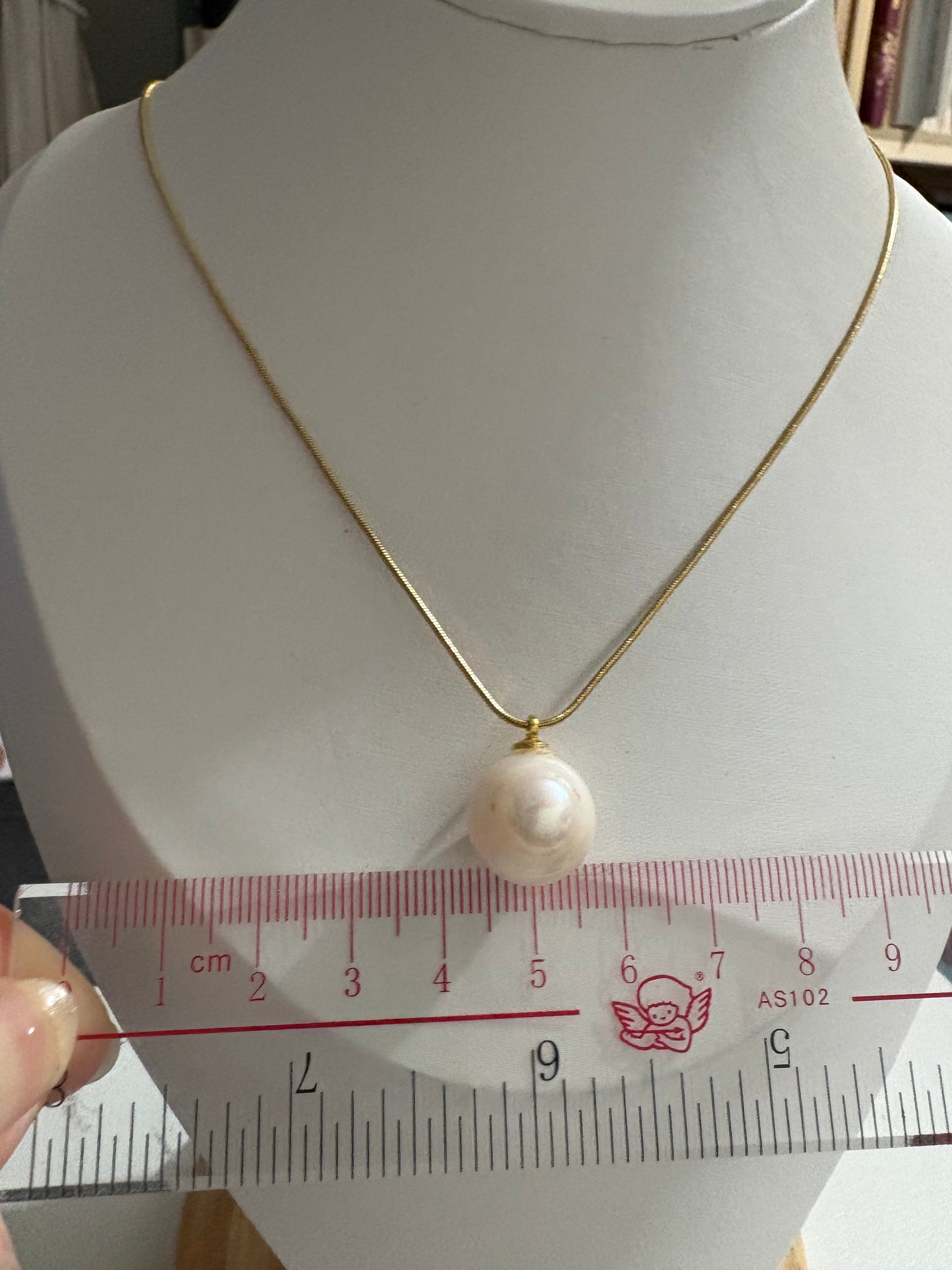 时尚大尺寸車輪形狀珍珠吊墜頸鏈（禾力珍珠時來運轉概念礼品， 原創作品）