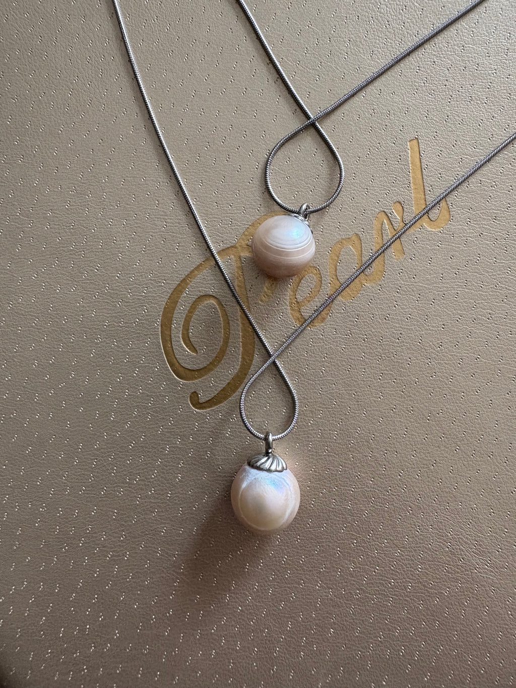 双色車輪形狀珍珠吊墜頸鏈（禾力珍珠時來運轉概念禮品）